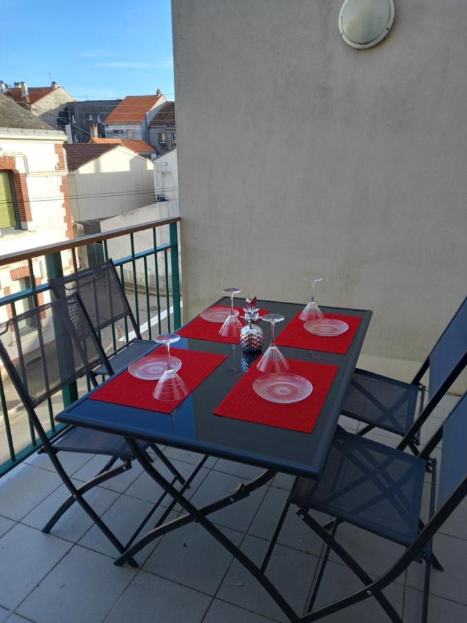 Magnifique Appartement 3 Etoiles Centre Ville Et Mer A Pied Saint-Brévin-les-Pins Kültér fotó